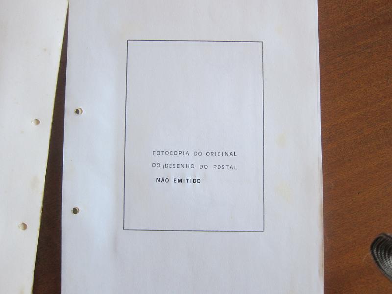 0022 (32).JPG -     Lote:    22      Inteiros Postais      Lotes Especiais       Descrição:      Portugal    1960 &mdash; 5.º Centenário da Morte do Infante D. Henrique. OM146, tipos A, B. C e D. Estudo especializado com 44 provas progressivas e de cor de toda a emissão. Único conjunto conhecido.         PRV       Valor Base:     &euro; 500,00     Valor Venda:     Retirado     